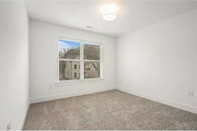 352 Davis Street, Monroe, GA 30655 - Photo 27