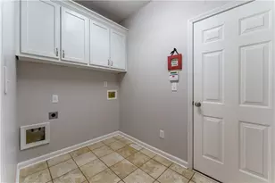 7525 Brookstone Cir, Flowery Branch, GA 30542 - Photo 27