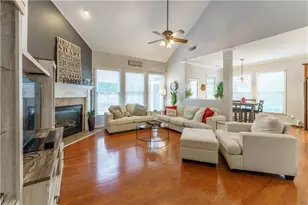 7525 Brookstone Cir, Flowery Branch, GA 30542 - Photo 13