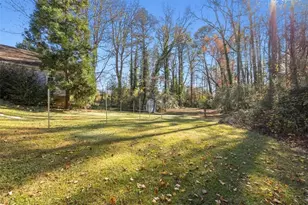 4402 Blackland Dr, Marietta, GA 30067 - Photo 9