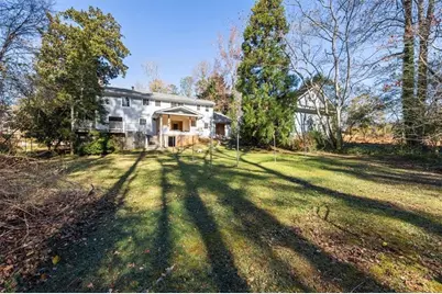 4402 Blackland Drive, Marietta, GA 30067 - Photo 17