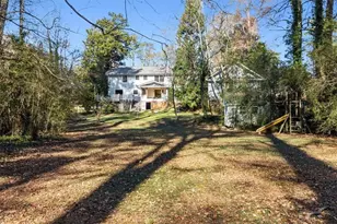 4402 Blackland Dr, Marietta, GA 30067 - Photo 15