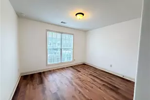 292 Jameston Dr, Jefferson, GA 30549 - Photo 5