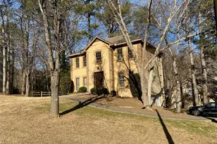 7592 Watson Kaye, Stone Mountain, GA 30087 - Photo 5