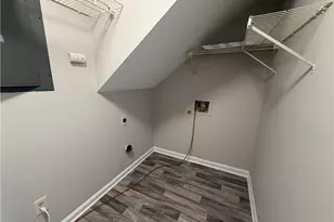 1921 Cheatham Woods Dr SW, Marietta, GA 30008 - Photo 23