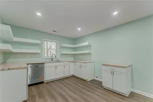 43 King Bee Circle NE, Rome, GA 30161 - Photo 7