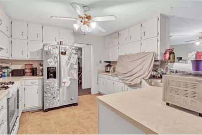 245 Moseley Crossing Drive, Stockbridge, GA 30281 - Photo 11