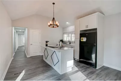 754 North Avenue, Hapeville, GA 30354 - Photo 9