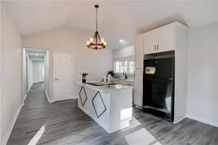 754 North Ave, Hapeville, GA 30354 - Photo 9