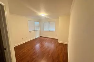 726 Cosmopolitan Dr NE, Atlanta, GA 30324 - Photo 11