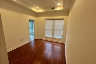 726 Cosmopolitan Dr NE, Atlanta, GA 30324 - Photo 9