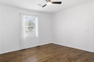 746 Oxford Ct SW, Lilburn, GA 30047 - Photo 29