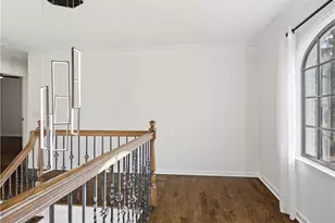 746 Oxford Ct SW, Lilburn, GA 30047 - Photo 21