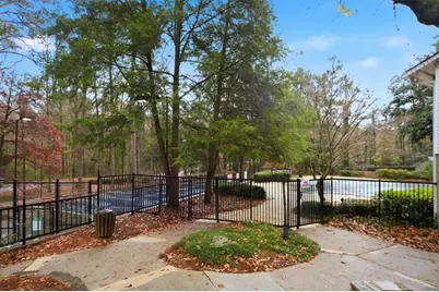 6822 Glenridge Drive #D, Atlanta, GA 30328 - Photo 29