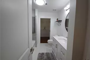 250 Pharr Rd NE, Atlanta, GA 30305 - Photo 9