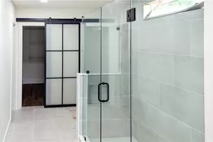 1052 Windsor St SW, Atlanta, GA 30310 - Photo 13