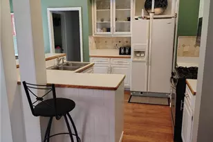 2920 Lenora Springs Dr, Snellville, GA 30039 - Photo 9