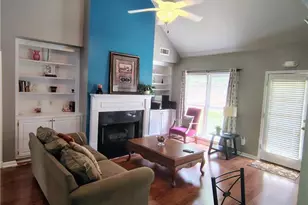 2920 Lenora Springs Dr, Snellville, GA 30039 - Photo 5