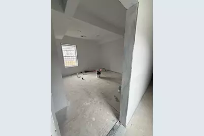 747 Glass Street NW, Atlanta, GA 30318 - Photo 7