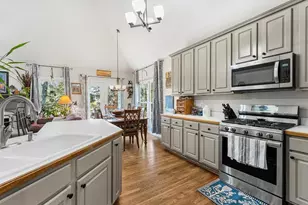 4245 Mahall Ct NW, Kennesaw, GA 30144 - Photo 11