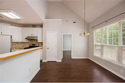 4264 Milford Place, Hoschton, GA 30548 - Photo 9