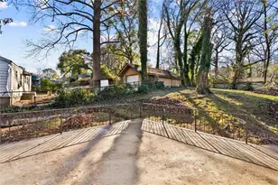 2871 Blount St, Atlanta, GA 30344 - Photo 57