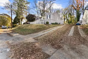 2871 Blount St, Atlanta, GA 30344 - Photo 41