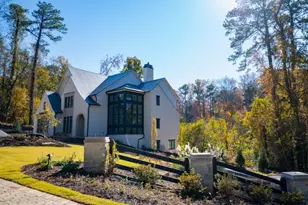 469 Emily Reed Ln Lot 11, Atlanta, GA 30342 - Photo 9