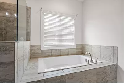 1870 Lucy Compton Lane NW, Atlanta, GA 30318 - Photo 27