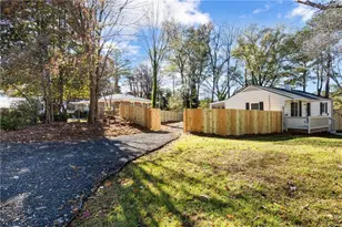 700 Parkdale Dr, Scottdale, GA 30079 - Photo 11