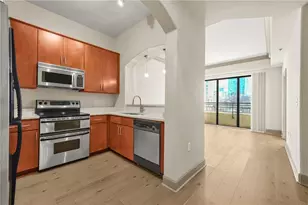 3445 Stratford Rd NE, Atlanta, GA 30326 - Photo 9