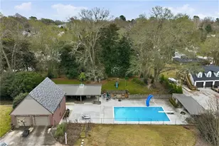 511 Dixon Dr, Gainesville, GA 30501 - Photo 3