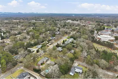 511 Dixon Drive, Gainesville, GA 30501 - Photo 13