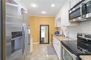 215 Piedmont Ave NE, Atlanta, GA 30308 - Photo 7