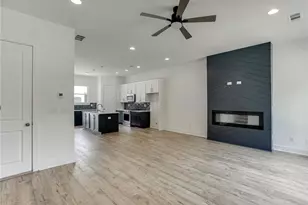 5603 Pine St, Flowery Branch, GA 30542 - Photo 13