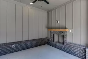 5603 Pine St, Flowery Branch, GA 30542 - Photo 5