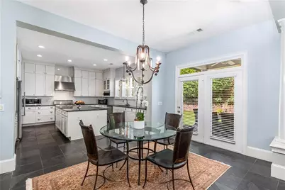 200 Edinburgh Lane, Woodstock, GA 30188 - Photo 9