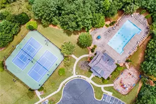 200 Edinburgh Ln, Woodstock, GA 30188 - Photo 33