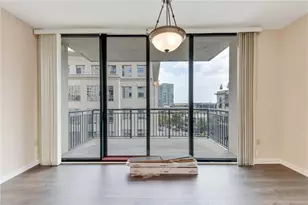 3040 Peachtree Rd NW, Atlanta, GA 30305 - Photo 3