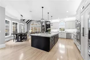 170 Golf Link View, Milton, GA 30004 - Photo 17