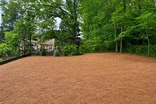 745 Bolton Abbey Ln SW, Marietta, GA 30064 - Photo 9