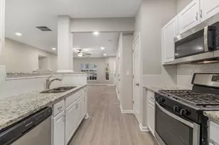 2563 Walden Lake Dr, Decatur, GA 30035 - Photo 15