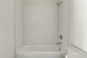 2029 Memorial Dr, Atlanta, GA 30317 - Photo 5