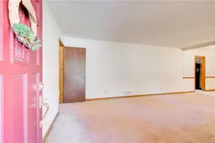 8391 Winston Way, Jonesboro, GA 30236 - Photo 7