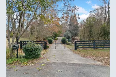 320 Allendale Drive, Canton, GA 30115 - Photo 5