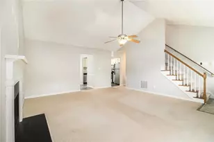 725 River Mist Dr, Jonesboro, GA 30238 - Photo 9