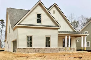 176 Cherokee Dr S, Waleska, GA 30183 - Photo 1