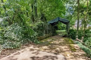 551 Duke Dr, Marietta, GA 30066 - Photo 33