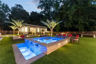 1386 Moores Mill Rd NW, Atlanta, GA 30327 - Photo 21