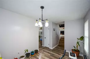 1126 Mainstreet Valley Dr, Stone Mountain, GA 30088 - Photo 9